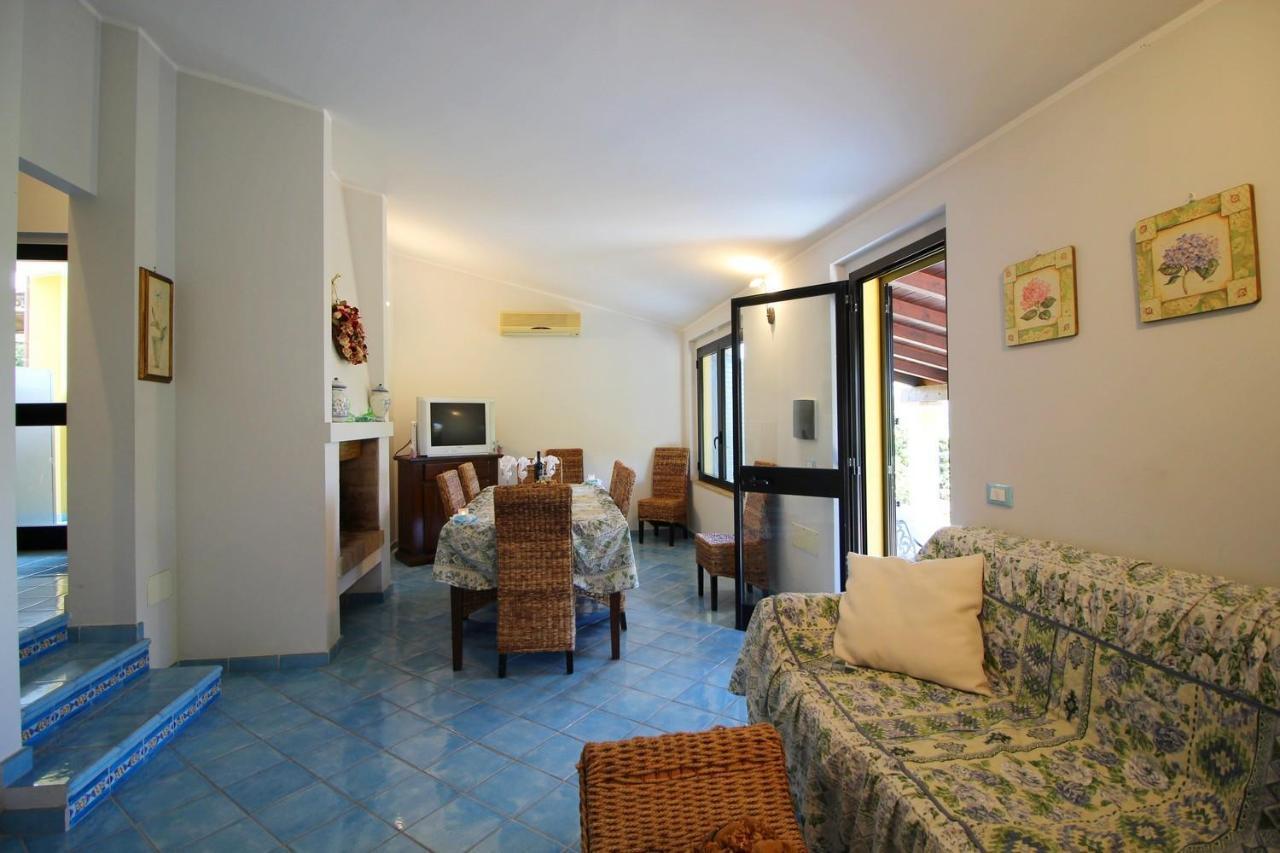 Villa Azzurra Nel Centro Di 哥斯达雷 外观 照片
